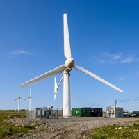 Éolienne 20 kW pour l'électrification rurale des villages, démarrage à 2,5 m/s, rotor de 9,5 m, 3 pales en PRV, 220 V/380 V, PMSM, IP54, 20 ans de garantie