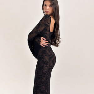 Robe longue sexy en dentelle sans bretelles, style européen et américain, avec manches cloche, couche transparente, dos nu et découpes, pour rendez-vous, soirées et scène - Product Image 3