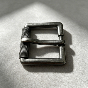 Hebilla de Metal Negra para Cinturón, de Acero Fundido a Presión, Casual, para Hombres, para Cinturones de Cuero, Uso Diario - Product Image 2