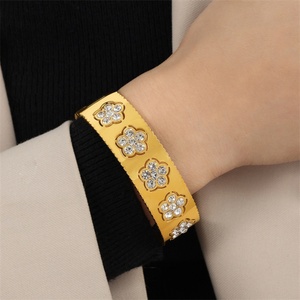 Fashion Fine Jewelry Elegant Stainless Steel Chunky Colorful Zircon Flower <b>Bangle</b> <b>Bracelets</b> - Product Image 4