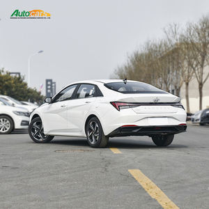 Hyundai Elantra 2022 de haute qualité, édition Premium <span class=keywords><strong>1</strong></span>.5L CVT avec toit ouvrant et sièges électriques pour la conduite quotidienne - Product Image 2