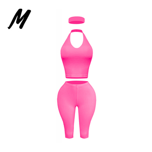 Completo Set Donna Primavera Estate 2026: Top Corto Halter a Doppio Strato in Cotone con Logo Personalizzato, Leggings Capri e Fascia per Capelli - Product Image 5