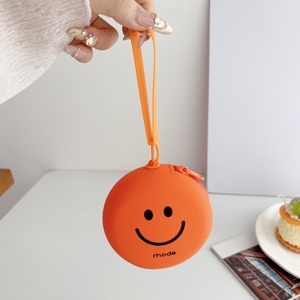 MeiKe Vente en gros de mini-sacs de rangement en silicone personnalisés avec visage souriant, sac de rangement multifonctionnel pour bouchons d'oreilles, accessoires suspendus - Product Image 3