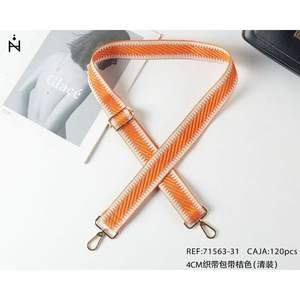 Sangle en toile de 4 cm orange pour sac avec crochets métalliques - Product Image 3