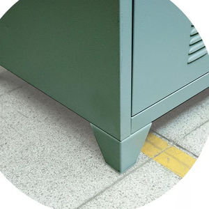 Armarios Metálicos Industriales de 10 Puertas con Cerradura de Llave y 10 Compartimentos con Puertas de Cierre Automático para el Mercado Chileno - Product Image 6