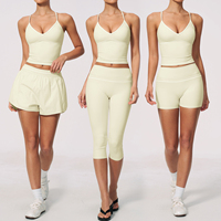 Ensemble de Vêtements de Sport pour Femmes en Gros : Soutien-Gorge Cami à Bordures Contrastantes et Short Taille Haute – Tenues de Fitness et Yoga Éco-Responsables