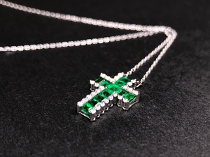 Collier pendentif croix en or 18 carats avec émeraude naturelle Muzo verte Xinfly – Élégant, intemporel, pour tous les jours et occasions formelles – Vente flash – Scintillant GRC - Product Image 1