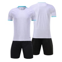 Maillots de football personnalisés pour hommes, col montant, imprimés par transfert thermique, 100 % polyester, courts, respirants, séchage rapide, vente en gros à prix abordable