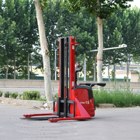 Gerbeur électrique autostable OEM ODM 2000 kg avec jambes larges fixes pour entrepôt à allées étroites, chariot élévateur à fourches de 4,5 m