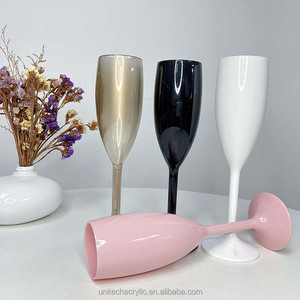 Mariage acrylique en <span class=keywords><strong>cristal</strong></span> stocké de logo personnalisé pour flûtes à <span class=keywords><strong>champagne</strong></span> verres en plastique de couleur rose noir personnalisés approvisionnement en vrac - Product Image 1