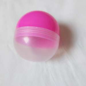 Jouet de distributeur automatique en plastique brillant de haute qualité, capsule de 6,5 cm, pour les enfants de 5 à 7 ans, matériau PP classique pour jouet œuf - Product Image 2