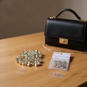 Accessori Metallici ILAN 8x6mm Poligonali 8g Bianco K Per Borse - Product Image 3