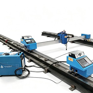Machine de découpe plasma CNC à portique avec commande CNC, découpeuse de métal de haute précision - Product Image 1