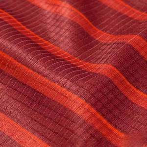 T-shirt de course unisexe haute performance, léger et personnalisable, vêtement de sport anti-transpiration pour la course sur route et le yoga - Product Image 5