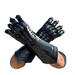 Gants d'armure métalliques noirs nickelés, forme irrégulière, style tendance, fabrication artisanale - Product Image 3