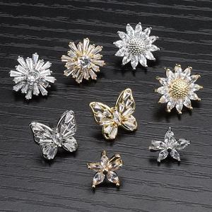 Strass fleur cristal pierre perle bouton tack tige <span class=keywords><strong>chank</strong></span> creux cousu à la main trou couture métal bijoux pour chemises manteaux - Product Image 1