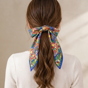 Bandana en soie personnalisée de 24 pouces, foulard imprimé, foulard de tête personnalisé, foulard de cou, bandeau pour cheveux, accessoire de sac - Product Image 4