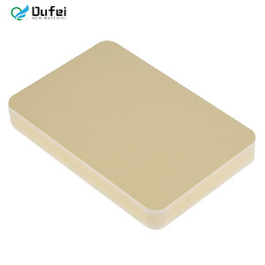 Paneles de Pared de Tableros de Espuma de PVC WPC Amarillos Resistentes al Agua - Product Image 1