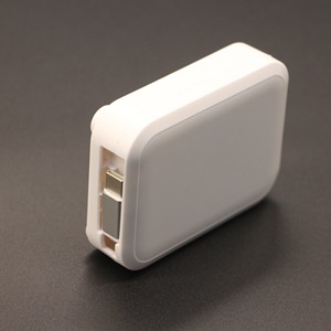 Câble de charge USB rétractable - Matériau plastique - Fonctionnalité VPN - Impression UV pour cadeaux de bienvenue - Product Image 3