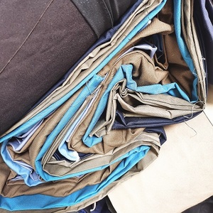 <span class=keywords><strong>Tissu</strong></span> en <span class=keywords><strong>coton</strong></span> sergé découpé, vente en gros sur le marché indien par kg, vente en gros, - Product Image 4