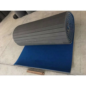 <span class=keywords><strong>Tapis</strong></span> de sol professionnel pour <span class=keywords><strong>cheerleading</strong></span>, fabrication en usine, vente chaude, anti-chute, en rouleau, 6ftx42ftx1-3/8", en vinyle - Product Image 1