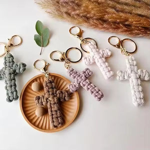 Llavero de Cruz de Macramé, Llavero de Jesús, Accesorios Cristianos para el Automóvil, Llavero de Cruz Suave Hecho a Mano, Decoración Boho para Mujeres y Hombres, Regalos - Product Image 2
