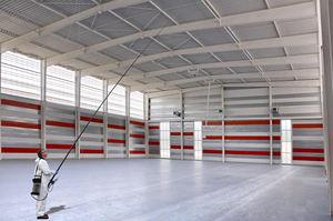 Grande salle <span class=keywords><strong>de</strong></span> sport préfabriquée en acier, poutres en acier en forme <span class=keywords><strong>de</strong></span> H, panneaux isolés pour stade <span class=keywords><strong>de</strong></span> football et <span class=keywords><strong>de</strong></span> basketball en plein air, ISO9001 - Product Image 4