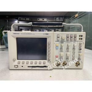 Oscilloscope numérique à phosphore Tektronix TDS3052, double canal, 500 MHz, 5 GSs, 1 pièce d'occasion - Product Image 5