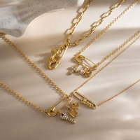 Collier à breloque trombone en acier inoxydable plaqué or 18 carats avec zircon, vente en gros d'usine, pour femme