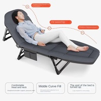Lit simple pliable en métal moderne et minimaliste pour la sieste des adultes et l'utilisation en dortoir étudiant - Conception portable et pliable