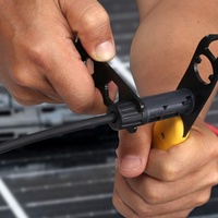Outil de déconnexion universel QIAOBA en métal MC4 avec poignée en acier pour l'assemblage/démontage DIY des connecteurs solaires photovoltaïques