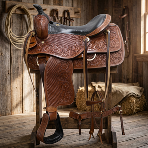 Silla de montar de carreras inglesa de cuero genuino de vaca, personalizada, de calidad premium, con diseño grabado, sostenible, con estructura de madera, de BS International - Product Image 1
