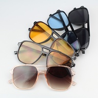 2025 pas cher surdimensionné rond carré lunettes de soleil pour femmes nouvelle marque de mode lunettes de soleil femme noir blanc rayure élégant nuances