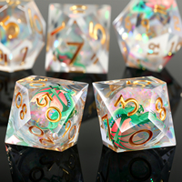 Ensemble de dés à noyau liquide brillant : 7 dés à arêtes vives pour D&D avec motif de dragon ancestral et boîte cadeau en métal pour jeux de rôle