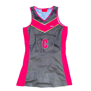 Venta al por mayor de fábrica de letras de color de poliéster de bloqueo de una pieza de tenis vestido deportivo sublimación Netball Set ropa de tenis para mujer - Product Image 6