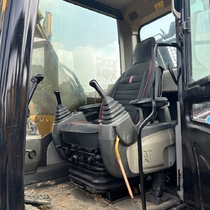 Excavatrice hydraulique sur chenilles Caterpillar CAT315D2GC d'occasion, 15 tonnes, modèle 2021, moteur inclus, capacité de la benne de 0,65 m³, en vente - Product Image 6