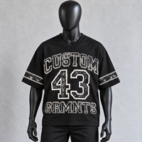 T-shirt noir en vrac pour homme, col en V, en tissu maillé avec sublimation personnalisée, manches courtes, vêtement de sport, épaules tombantes, respirant pour le sport