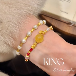 Pulsera de cuerda roja con piedra de ámbar y cuentas de oro de King Silver Jewelry, regalo de joyería de moda para mujer - Product Image 5