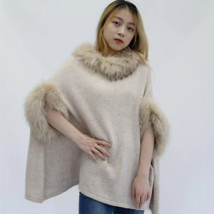 Pakaian luar syal ponco rajut wanita, mantel wol hangat potongan bulu mewah musim dingin - Product Image 5