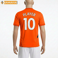 Özel Sublimasyonlu Futbol Formaları %100 Polyester Hemen Gönderim Toptan Antibakteriyel Nefes Alabilen Hafif V Yaka Kısa Kollu