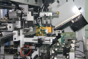 New LC LC-120AL-1 1-màu màn hình tự động máy in 3600 cái/hr Tốc độ tối đa 250 mét chiều rộng in cho ghi nhãn giấy máy in Nhựa - Product Image 2