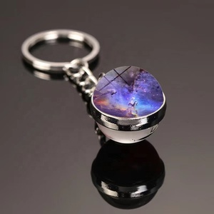 Porte-clés en métal et acrylique, boule <span class=keywords><strong>de</strong></span> verre double face, thème univers, galaxie, <span class=keywords><strong>nébuleuse</strong></span>, pendentif planète galaxie en métal, en gros, en stock - Product Image 3