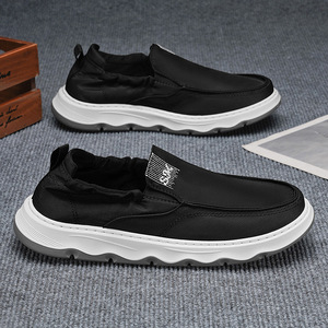 Prix de gros Chaussures pour hommes en toile de soie glacée, modè<span class=keywords><strong>le</strong></span> best-seller, à enfiler, sportives, décontractées, de skate et en tissu style Peking ancien - Product Image 3