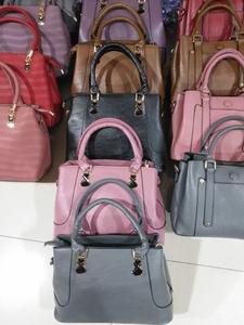 재고 있음 여성 핸드백 PU 가죽 파우치 쇼핑 토트 초침 핸드백 저렴한 청산 믹스 디자인 - Product Image 4