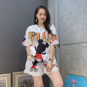 Nuovo Stile Completo <span class=keywords><strong>Due</strong></span> <span class=keywords><strong>Pezzi</strong></span> da <span class=keywords><strong>Donna</strong></span> Taglie Forti con Strass, T-shirt a Maniche Corte e Pantaloncini Casual, Modello B0144 per Esportazione - Product Image 1