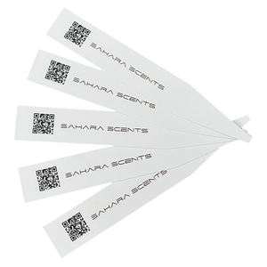 Cartes en papier buvard taille personnalisée logo bandelettes de test de parfum bandelettes de test de parfum pour l'odeur de parfum - Product Image 1