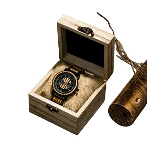 Boîte de montre en bois gravé pour homme Anniversaire de mariage et cadeau de mariée pour mari, père, marié, garçon d'honneur avec thème 'Angel'