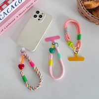 Tali Gantungan Ponsel Pendek Motif Hati Korea Warna-warni, Tali Lanyard Pergelangan Tangan Rajut Tangan dari Tali Polyester Anti Jatuh dengan Pengait