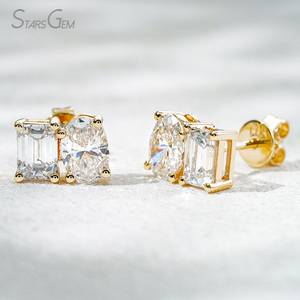 Boucles d'oreilles Starsgem en or blanc/jaune 10K avec diamants de laboratoire taille émeraude ovale couleur DE, certifiées IGI, bijoux d'anniversaire - Product Image 1
