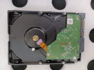 ฮาร์ดไดรฟ์ภายในขนาด 3.5 นิ้ว ความเร็วสูง 5400 รอบต่อนาที สีม่วง แคช 64 เมกะไบต์ SATA 6.0 Gbps ความจุ 2 ทีบิ๊ต - Product Image 2